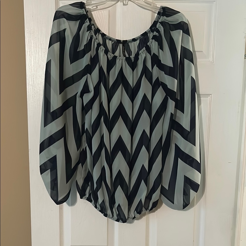 Black and Gray Boxy 3/4 Sleeve Blouse